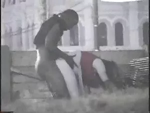გადასვლა მოსამსახურე ...